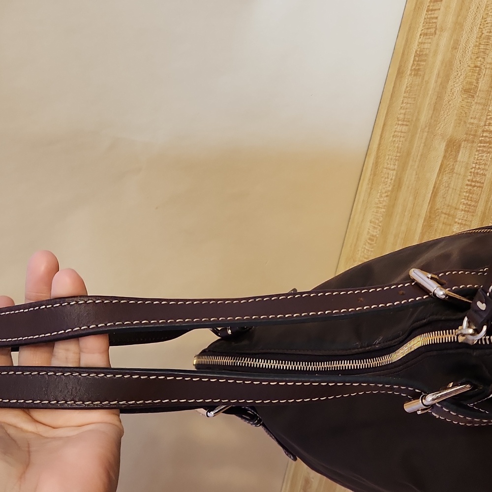 DOONEY &  BOURKE Large Nina Shoulder Bag and a Matching Wallet - Picture 9 of 16